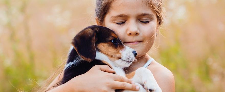 PSYCHOLOG: Jak rozwijają się emocje u dzieci?