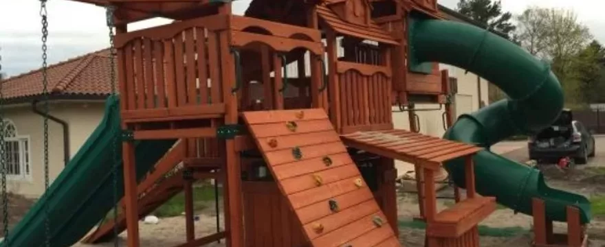Drewniany plac zabaw dla dzieci w ogrodzie - Kompleksowy przewodnik